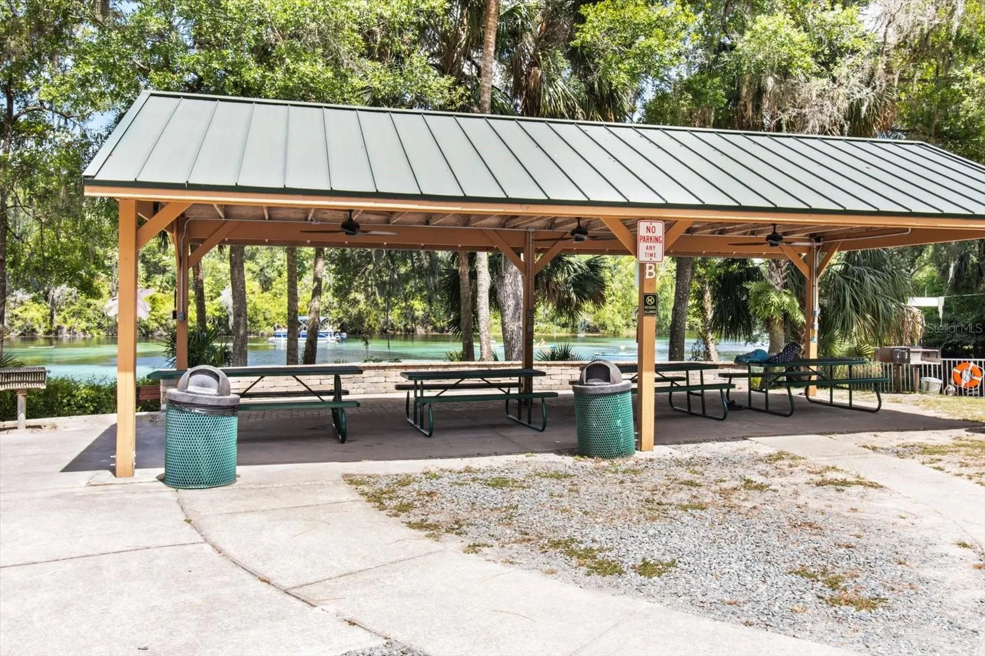 19126 SW 101st Street Dunnellon FL 34432