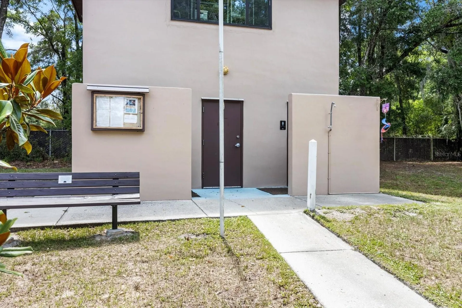 19126 SW 101st Street Dunnellon FL 34432