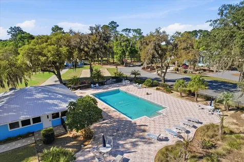19126 SW 101st Street Dunnellon FL 34432