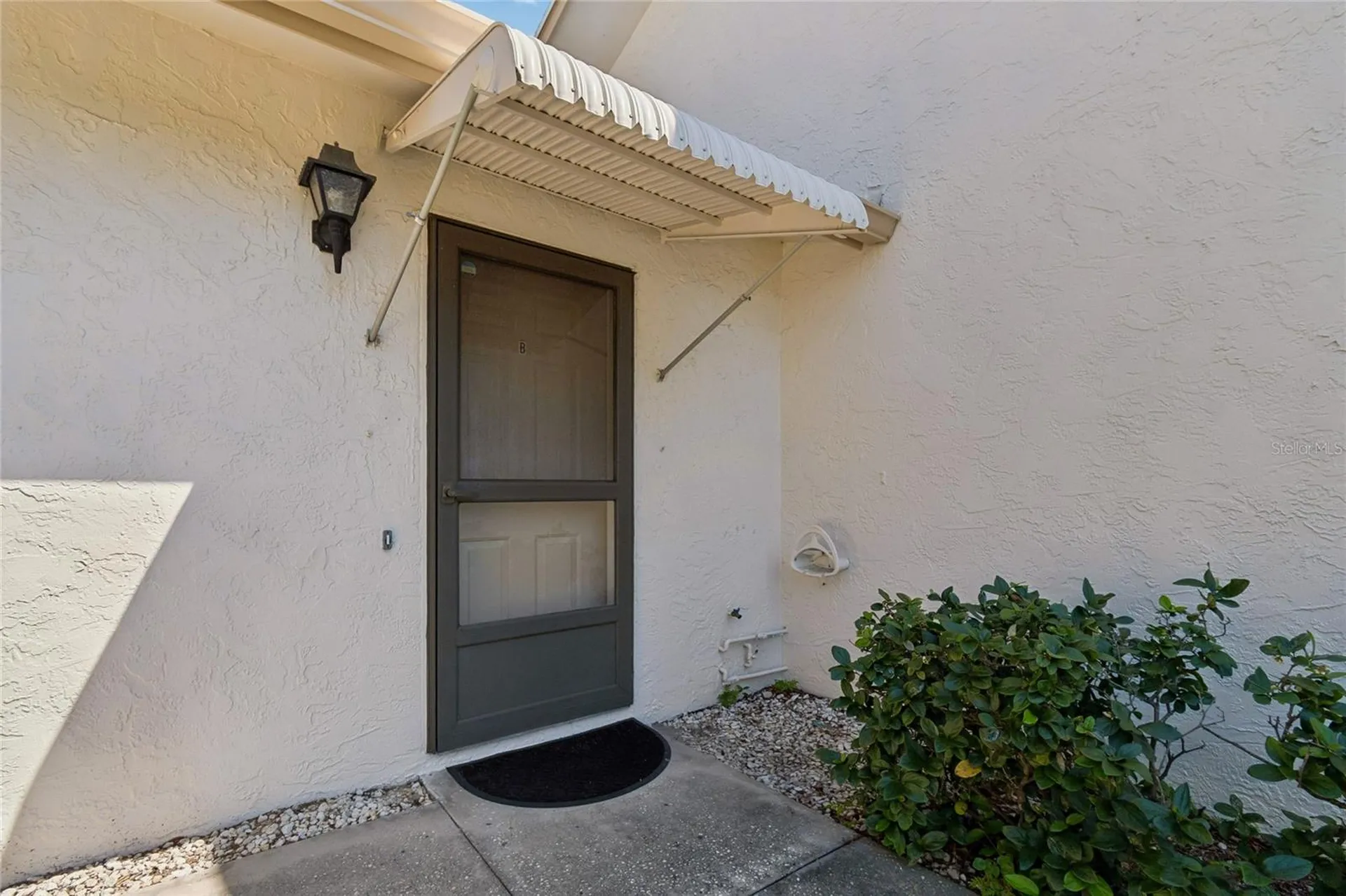 3280 37th Way S St Petersburg FL 33711