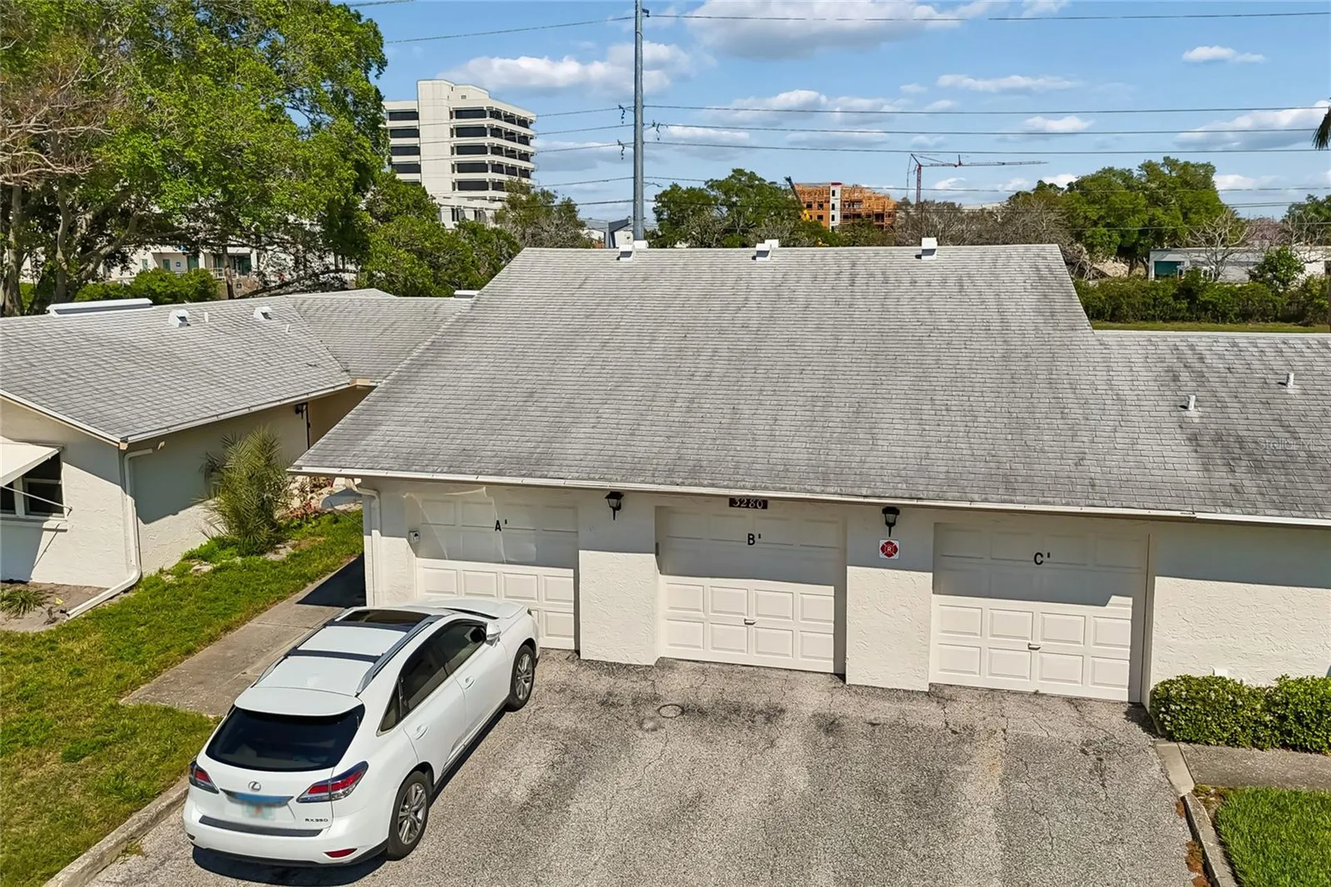 3280 37th Way S St Petersburg FL 33711