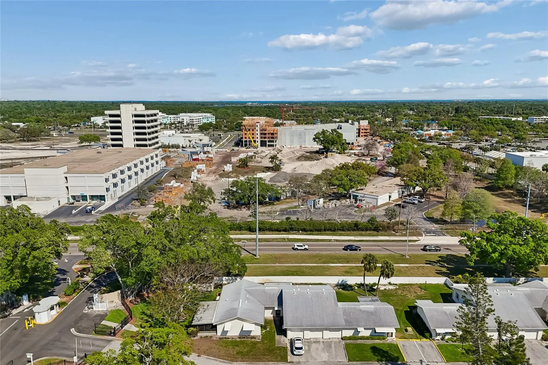 3280 37th Way S St Petersburg FL 33711