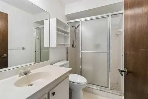 3280 37th Way S St Petersburg FL 33711