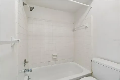 3280 37th Way S St Petersburg FL 33711