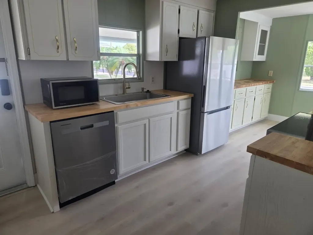 13 Hamilton Lane Palm Harbor FL 34684