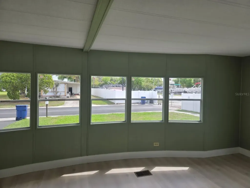 13 Hamilton Lane Palm Harbor FL 34684