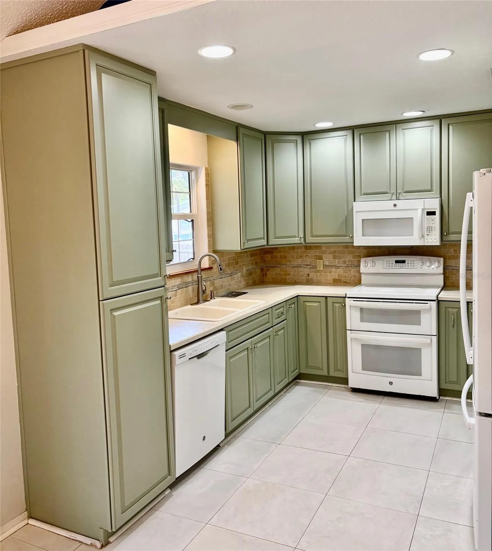 2720 Banyan Drive Edgewater FL 32141