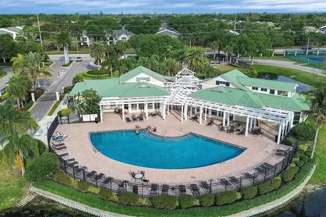 4802 51st Street W Bradenton FL 34210