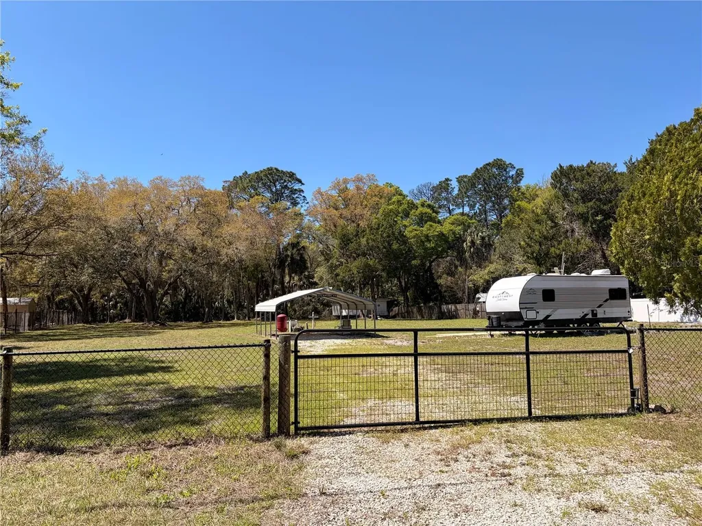 276 Marjorie Street Inglis FL 34449
