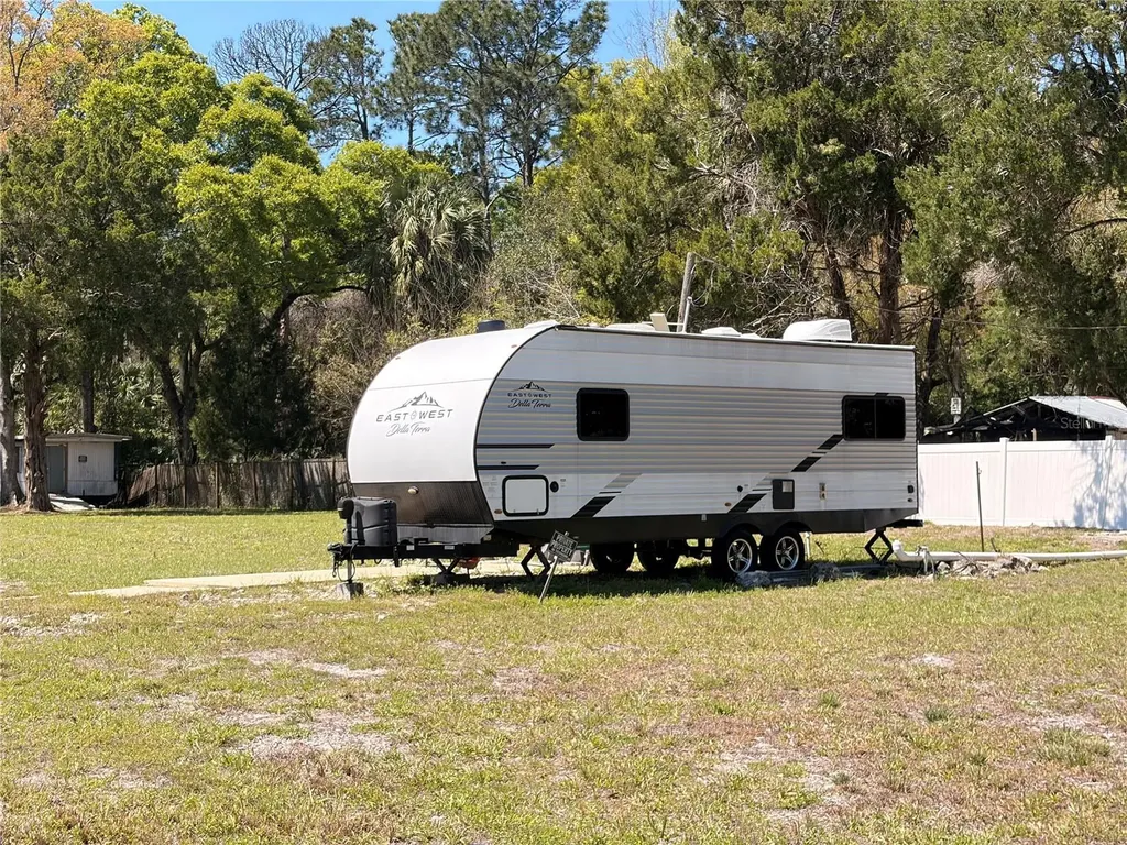 276 Marjorie Street Inglis FL 34449