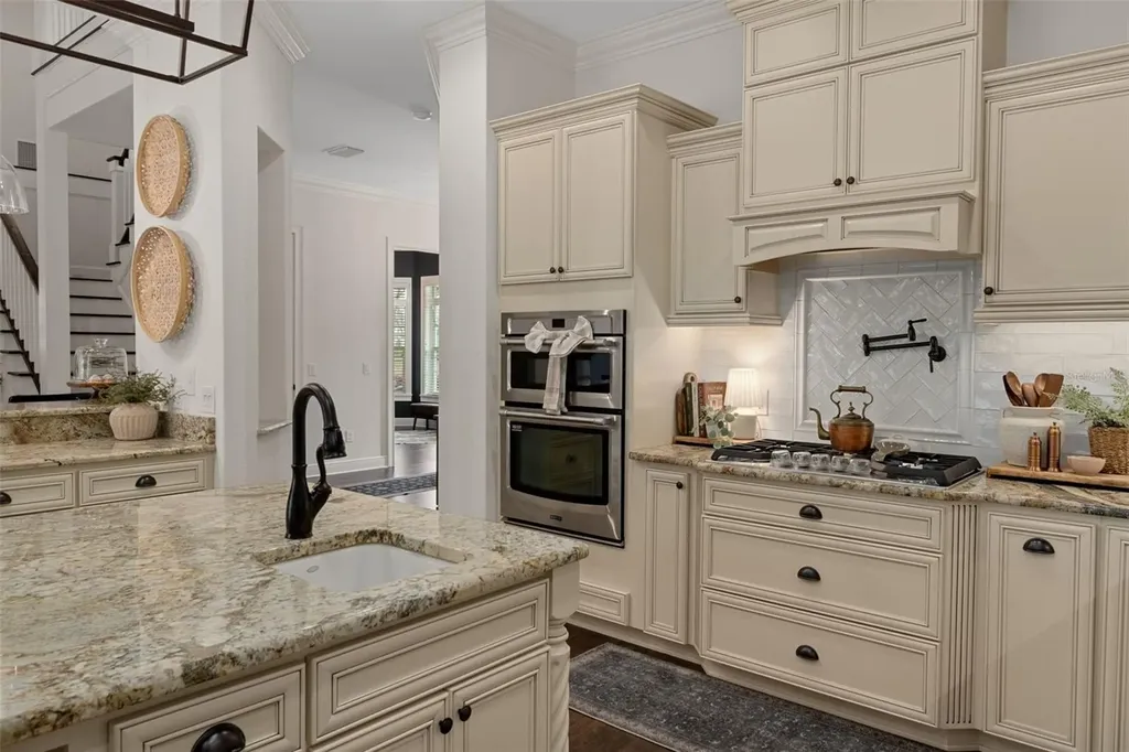 2870 NW 87th Avenue Wildwood FL 34785