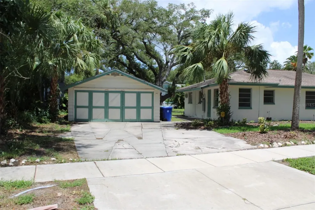 300 President Street Dunedin FL 34698