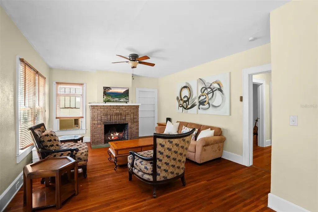 300 President Street Dunedin FL 34698