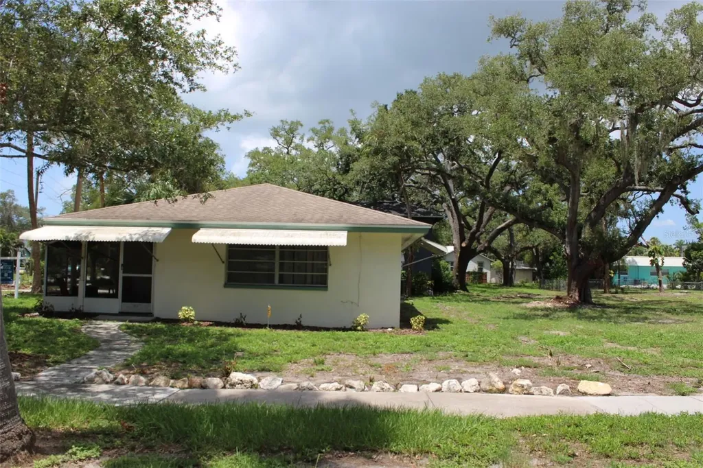 300 President Street Dunedin FL 34698