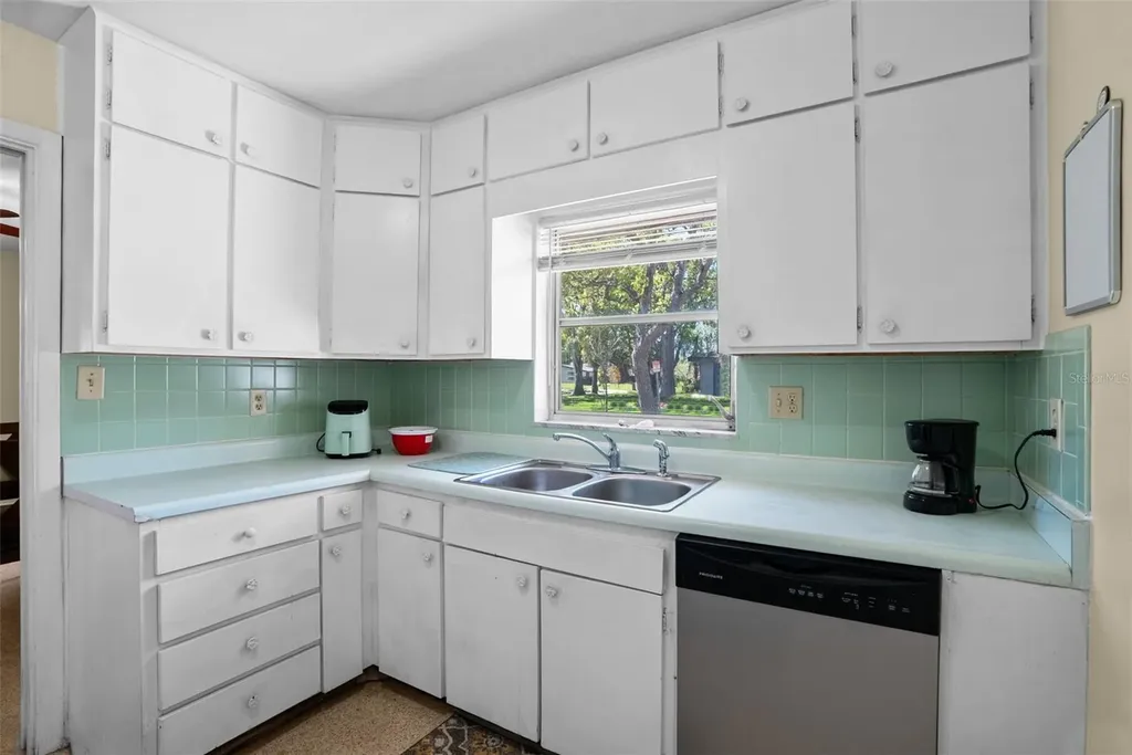 300 President Street Dunedin FL 34698