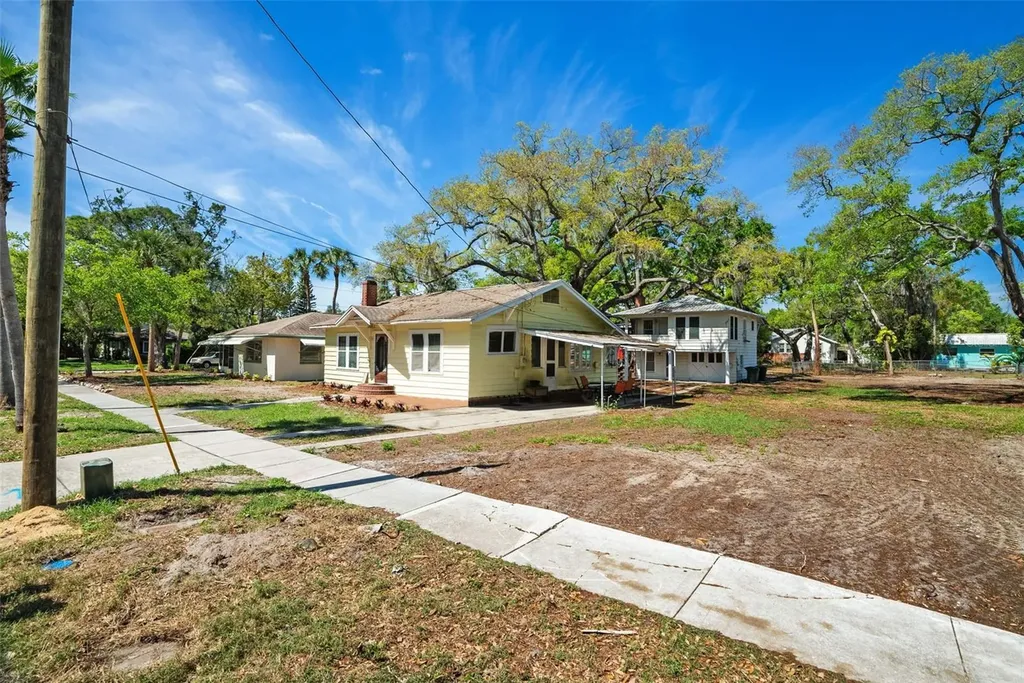 300 President Street Dunedin FL 34698