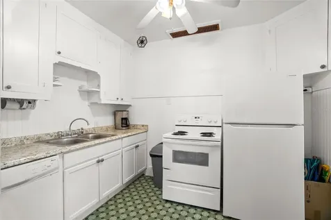 300 President Street Dunedin FL 34698