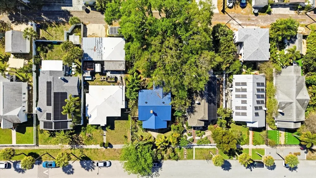 1024 23rd Avenue N St Petersburg FL 33704