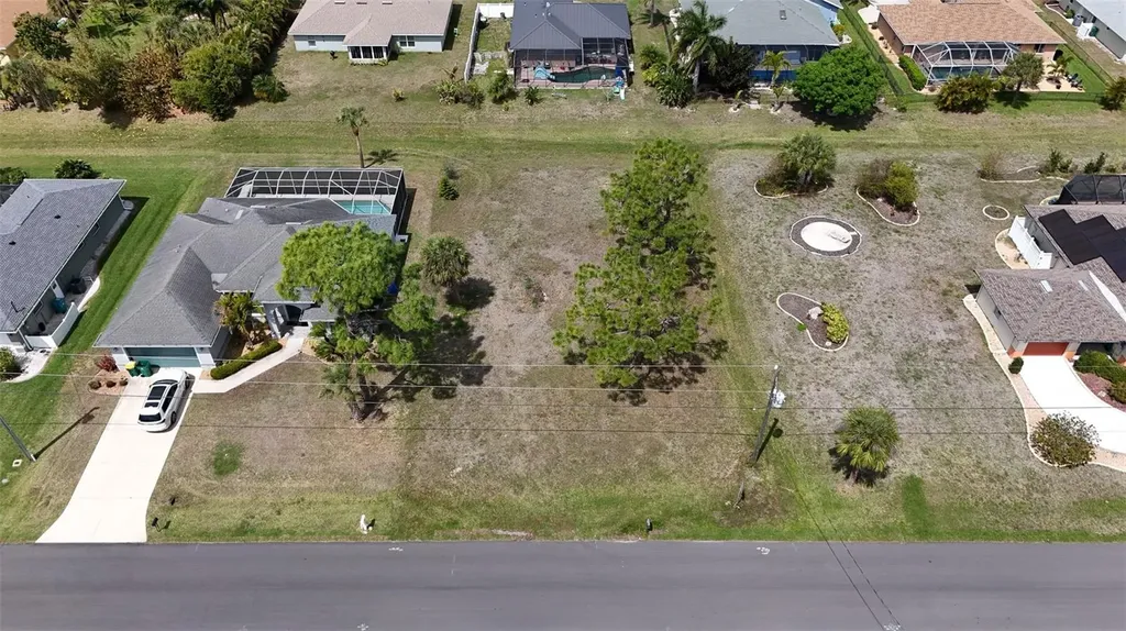9 Long Meadow Lane Rotonda West FL 33947