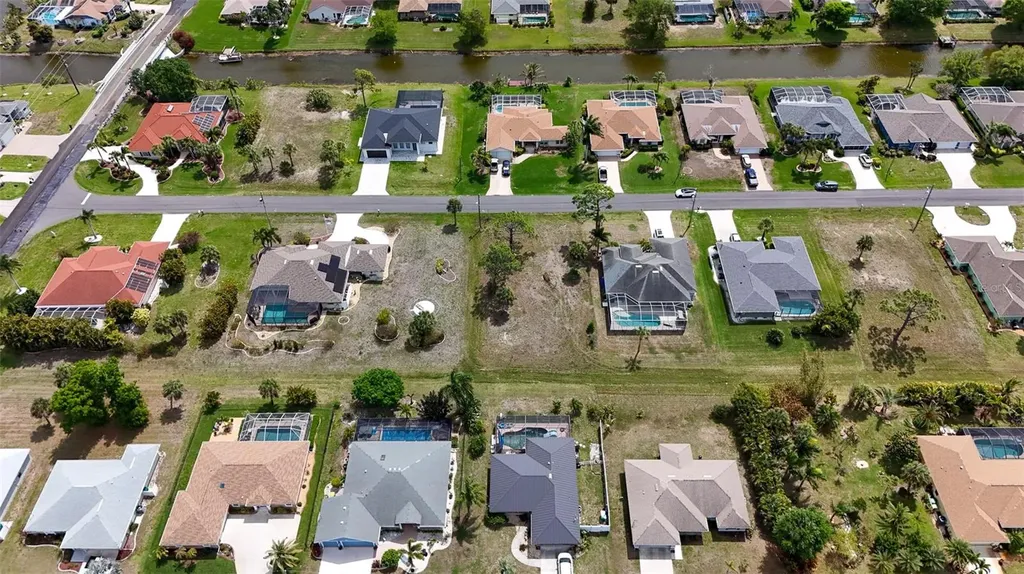 9 Long Meadow Lane Rotonda West FL 33947