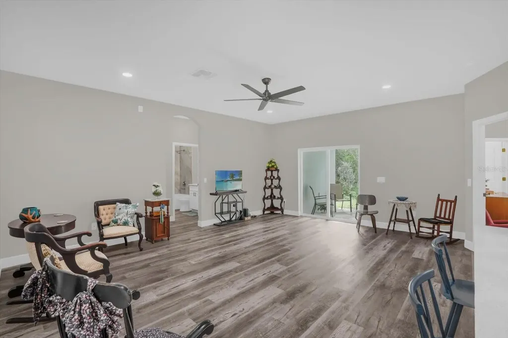 250 S Virginia Avenue Deland FL 32724