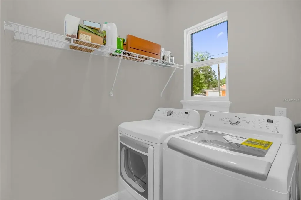 250 S Virginia Avenue Deland FL 32724