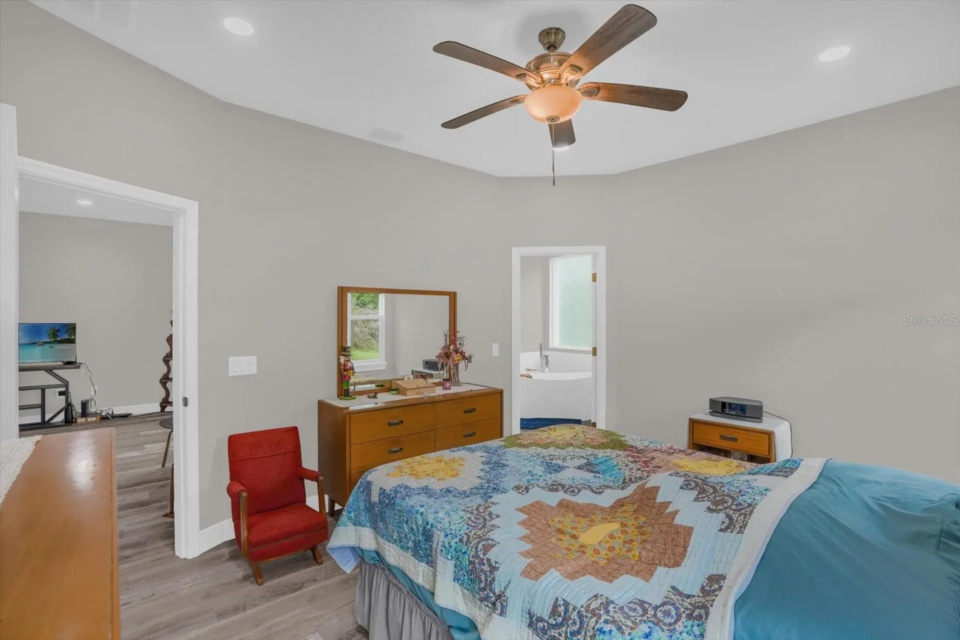 250 S Virginia Avenue Deland FL 32724