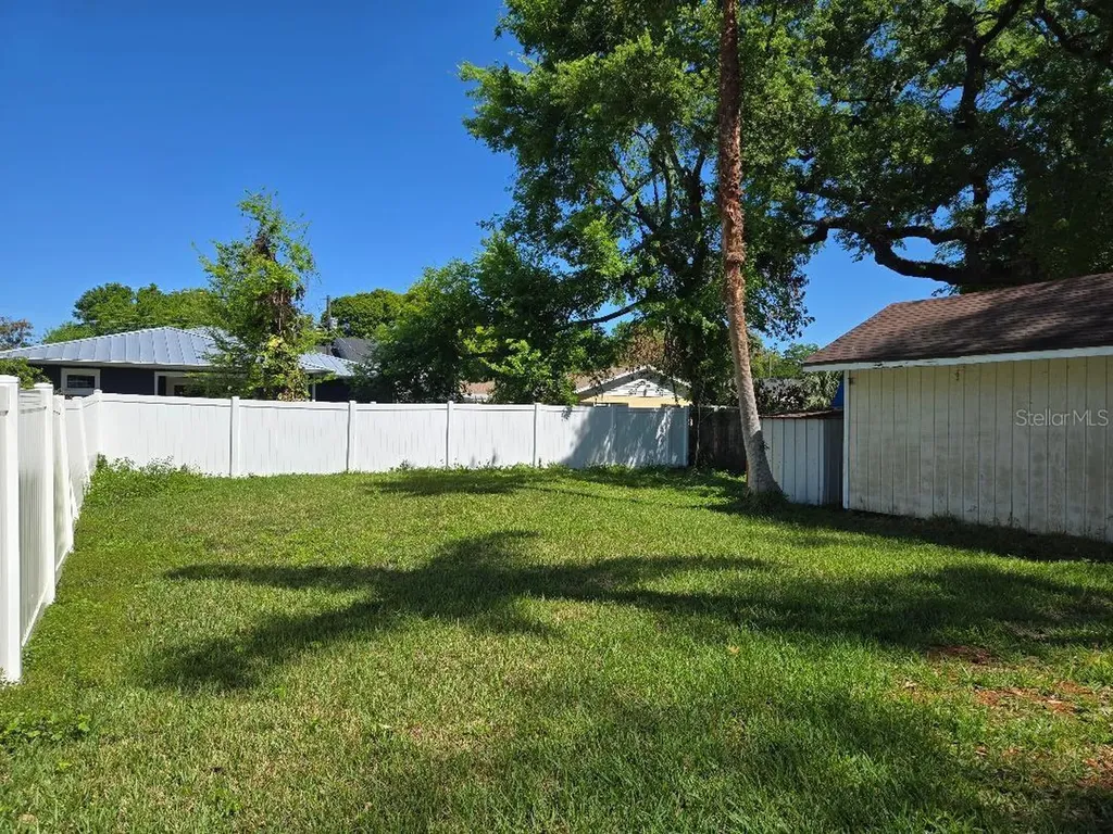 819 W Plymouth Street Tampa FL 33603