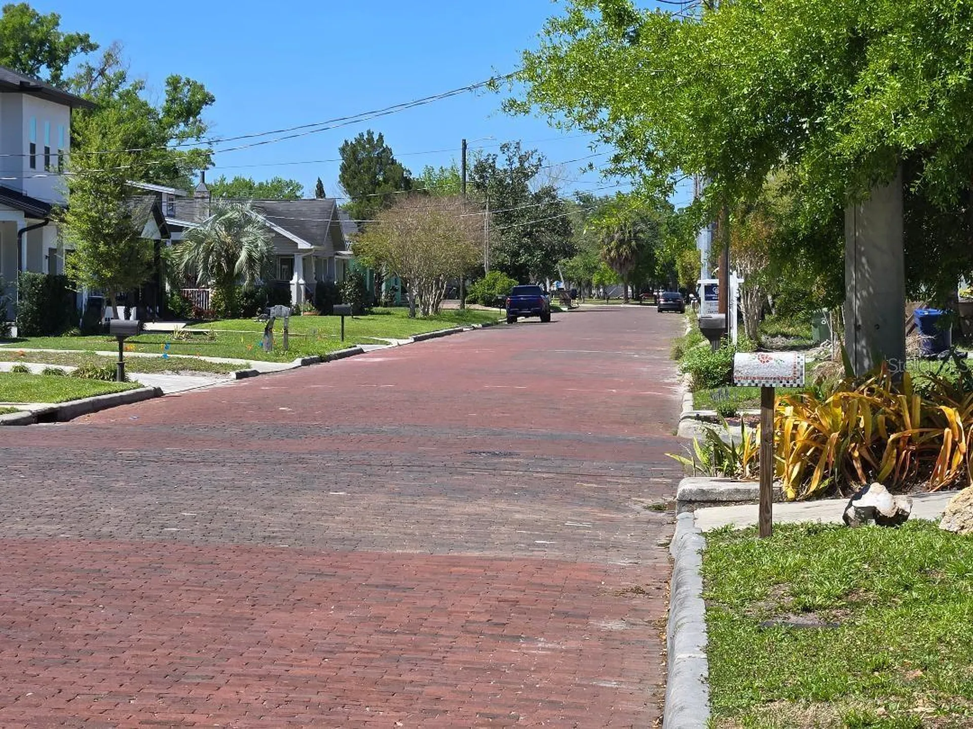 819 W Plymouth Street Tampa FL 33603