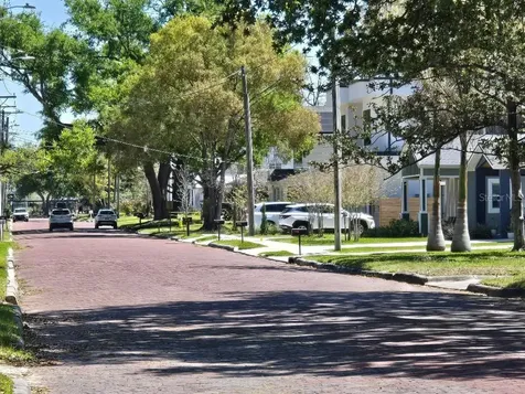819 W Plymouth Street Tampa FL 33603