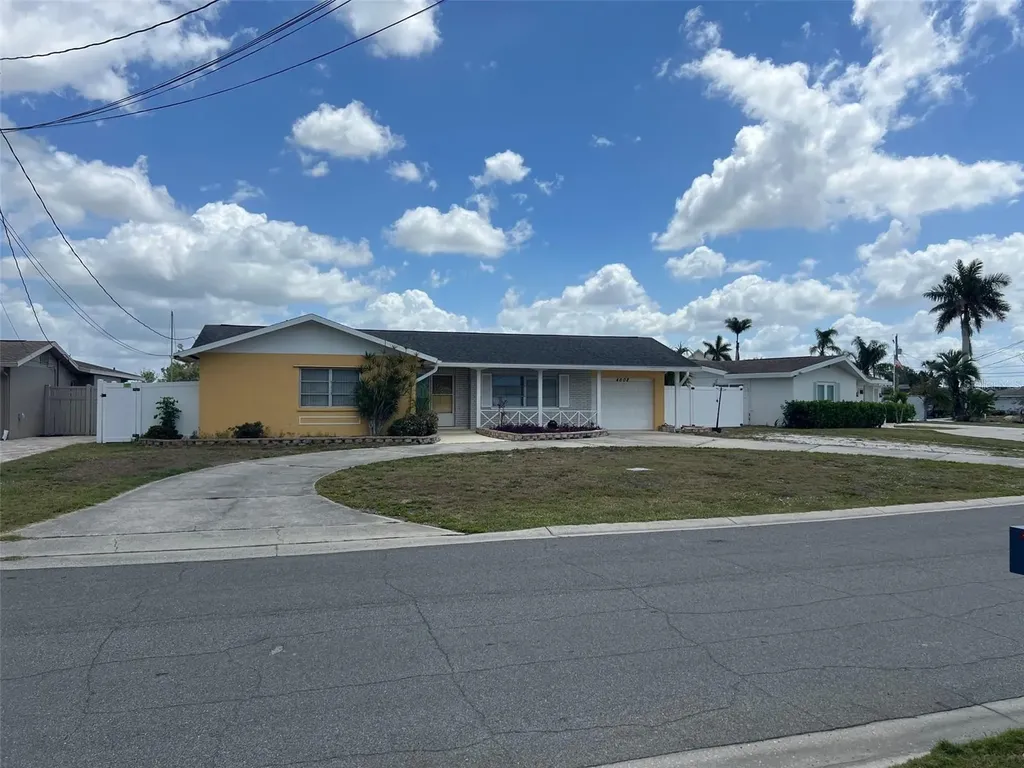 4608 Arlington Road Palmetto FL 34221