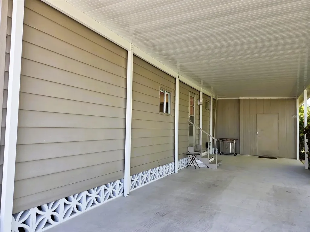 3218 Oakwood Boulevard S Sarasota FL 34237