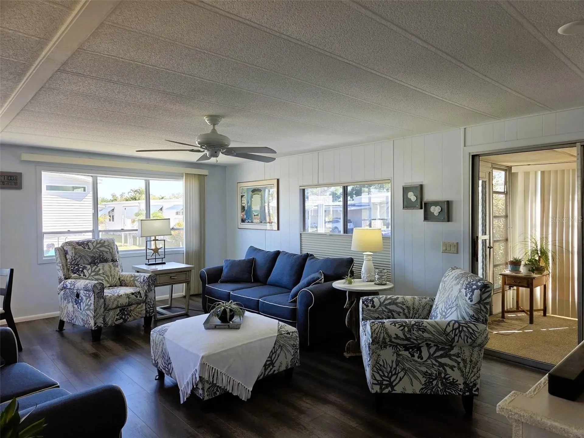 3218 Oakwood Boulevard S Sarasota FL 34237