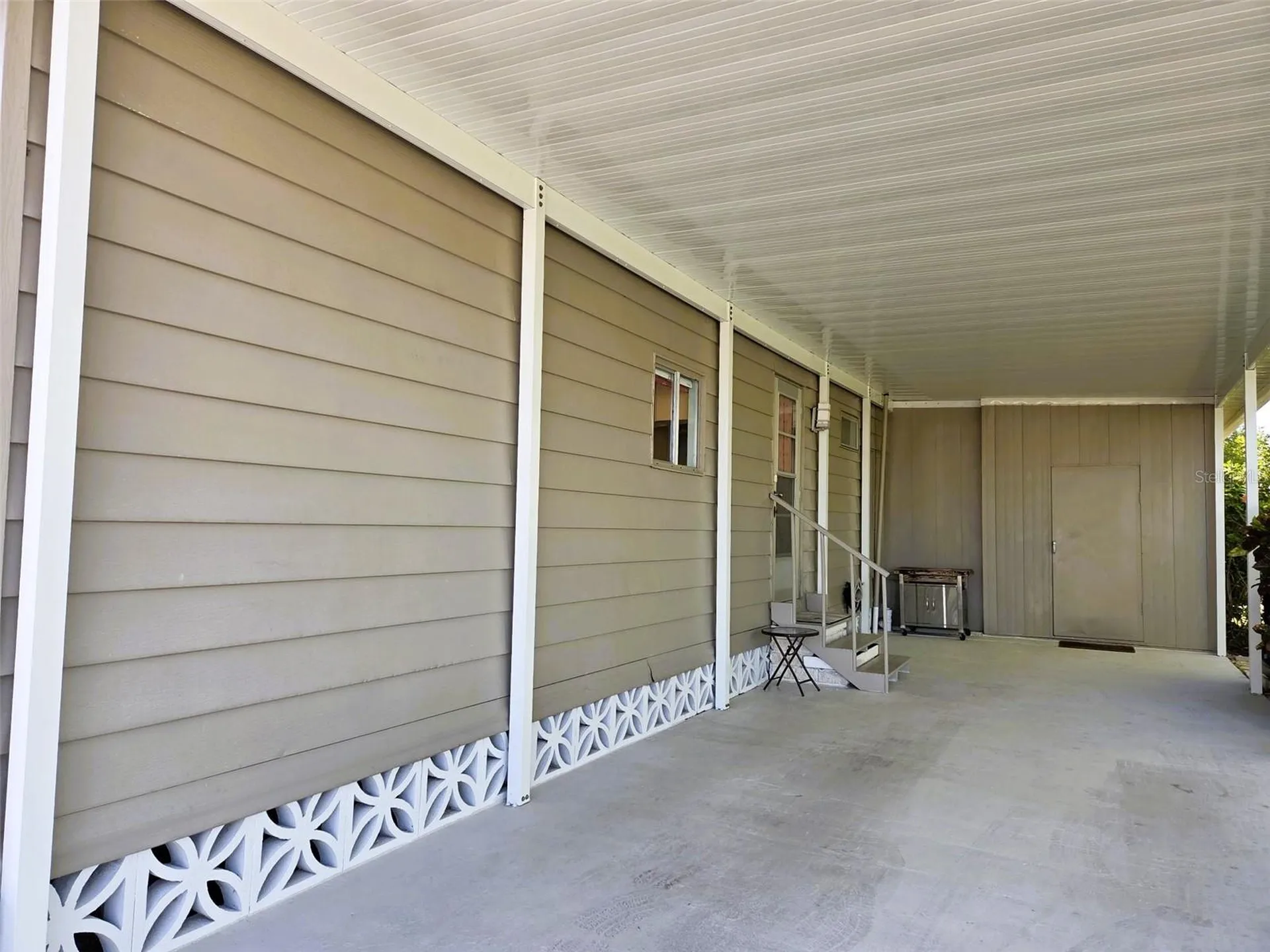 3218 Oakwood Boulevard S Sarasota FL 34237