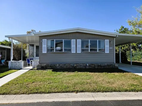 3218 Oakwood Boulevard S Sarasota FL 34237