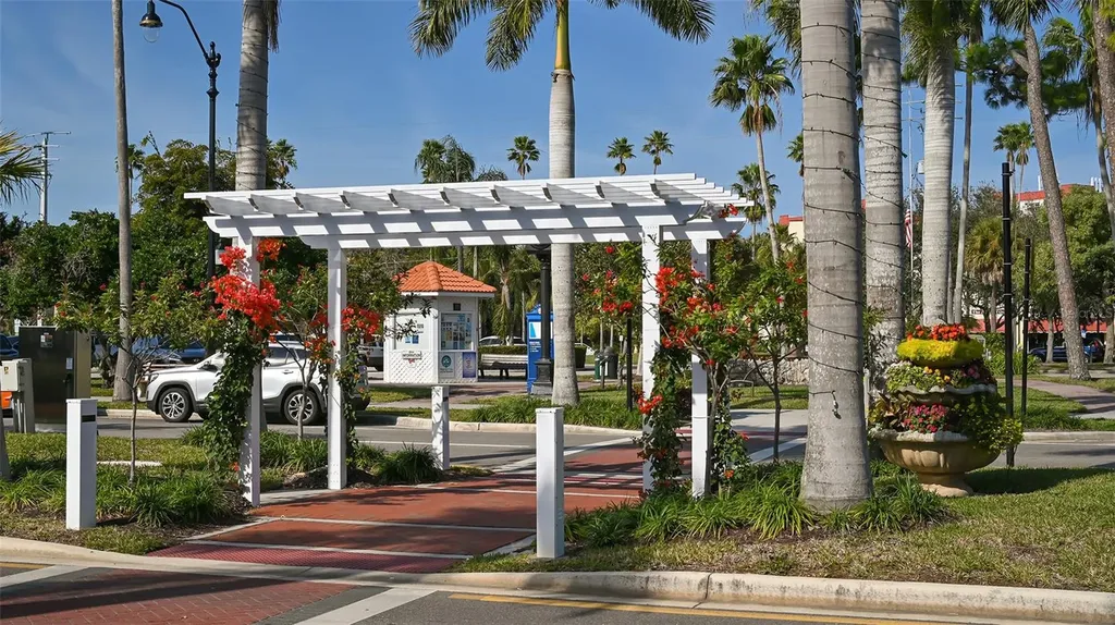 712 White Pine Tree Road Venice FL 34285