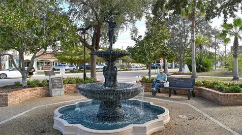 712 White Pine Tree Road Venice FL 34285