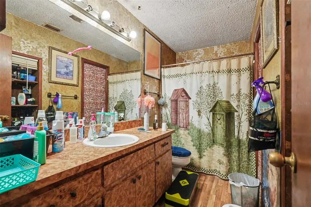 37633 Hidden Park Court Dade City FL 33525