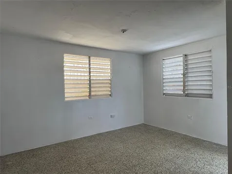 121 Calle Hermandad Interior Guaynabo PR 00965