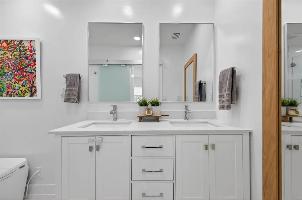 1866 Venetian Point Drive Clearwater FL 33755