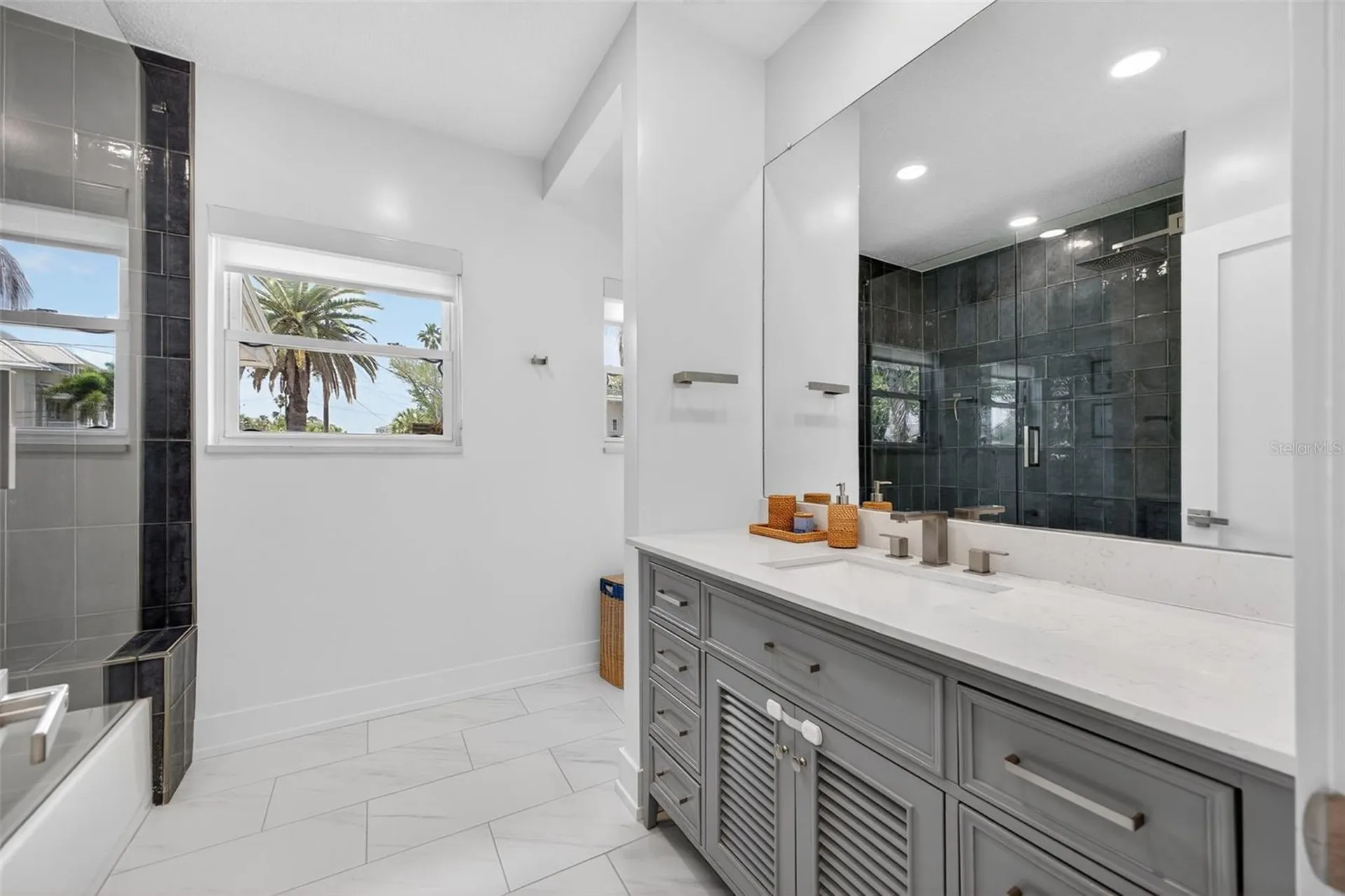 1866 Venetian Point Drive Clearwater FL 33755