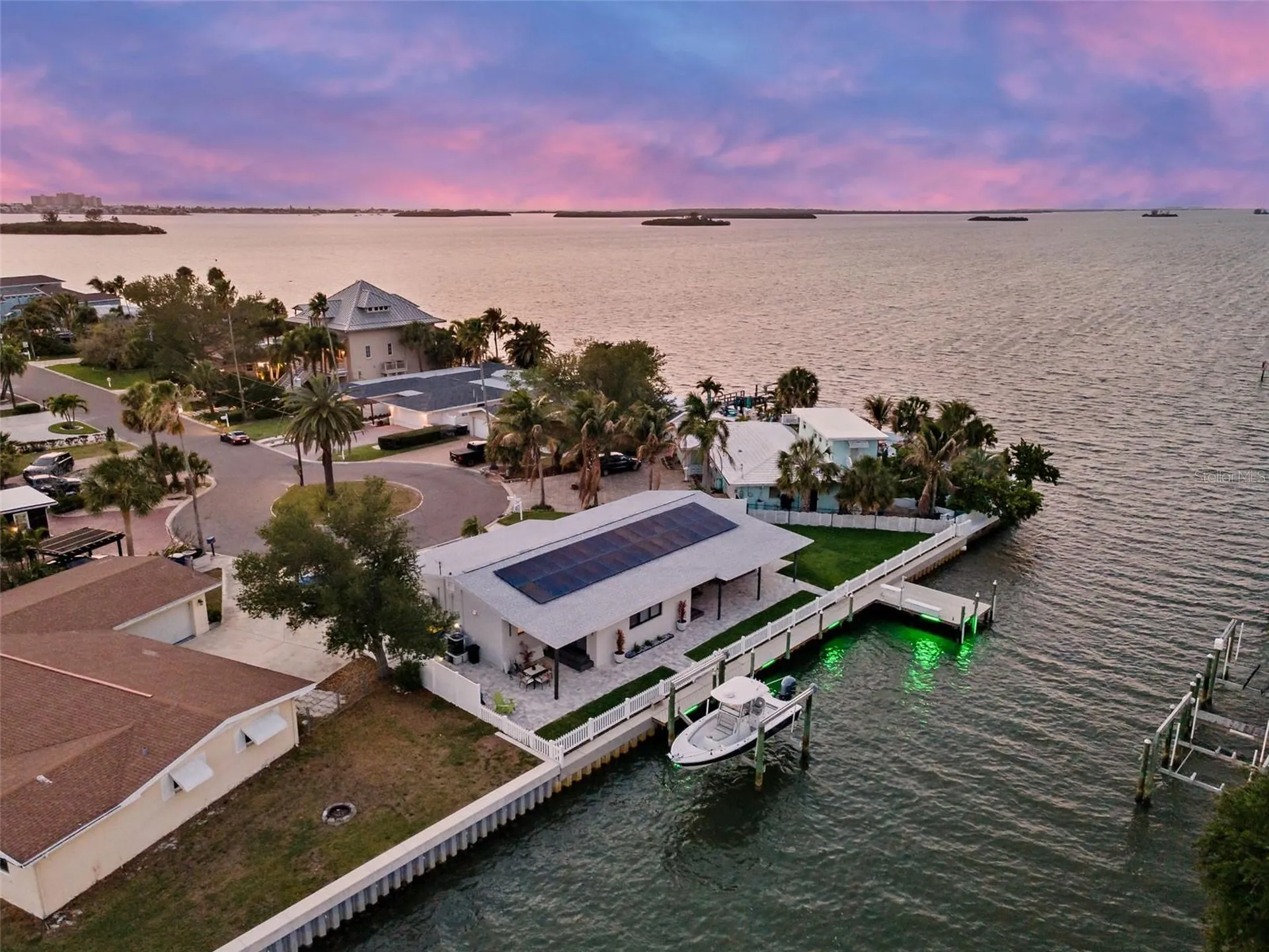 1866 Venetian Point Drive Clearwater FL 33755