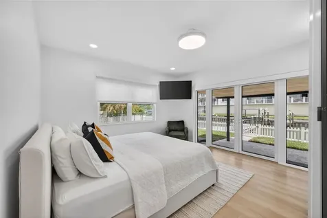1866 Venetian Point Drive Clearwater FL 33755