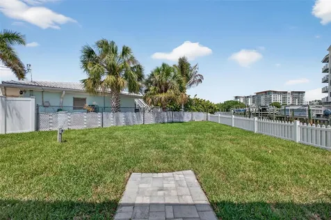 1866 Venetian Point Drive Clearwater FL 33755
