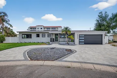 1866 Venetian Point Drive Clearwater FL 33755