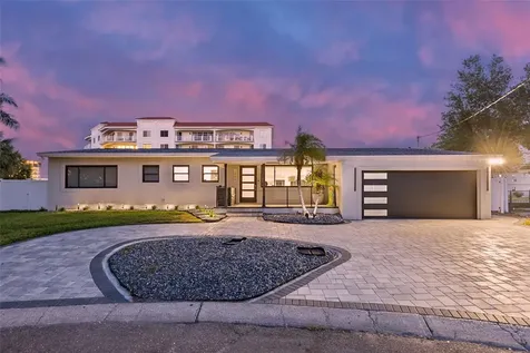 1866 Venetian Point Drive Clearwater FL 33755