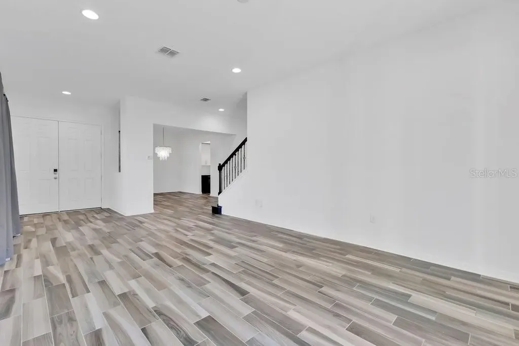 10466 Siddington Drive Orlando FL 32832