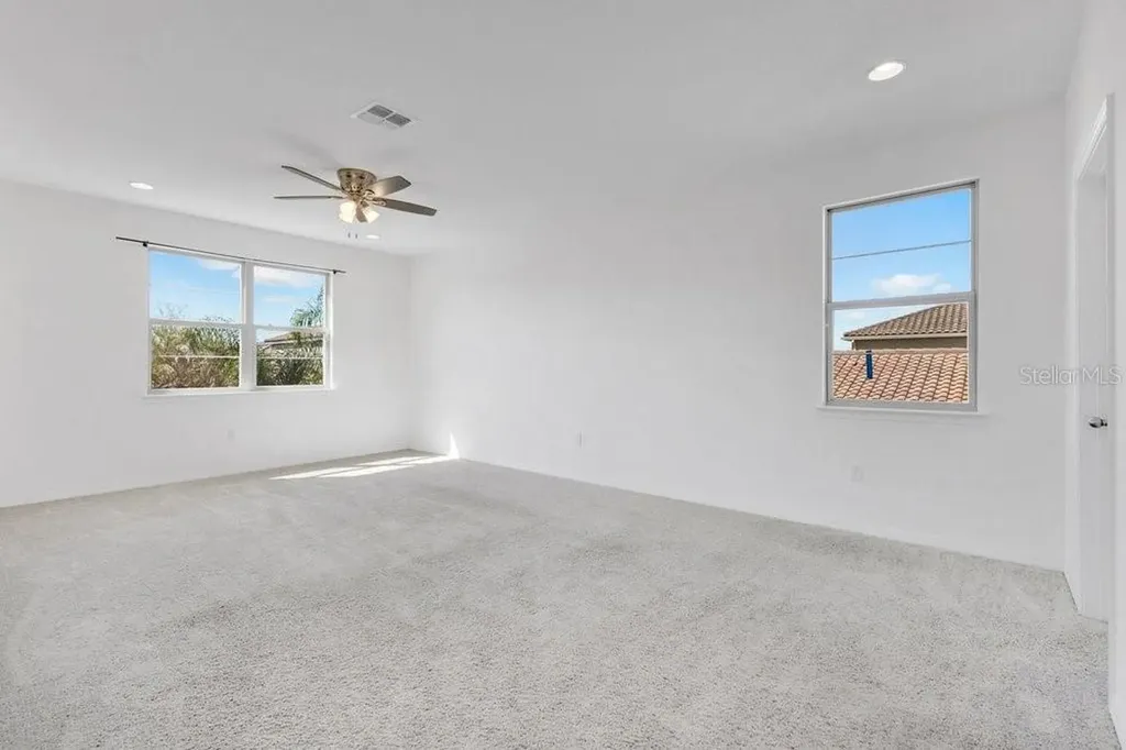 10466 Siddington Drive Orlando FL 32832
