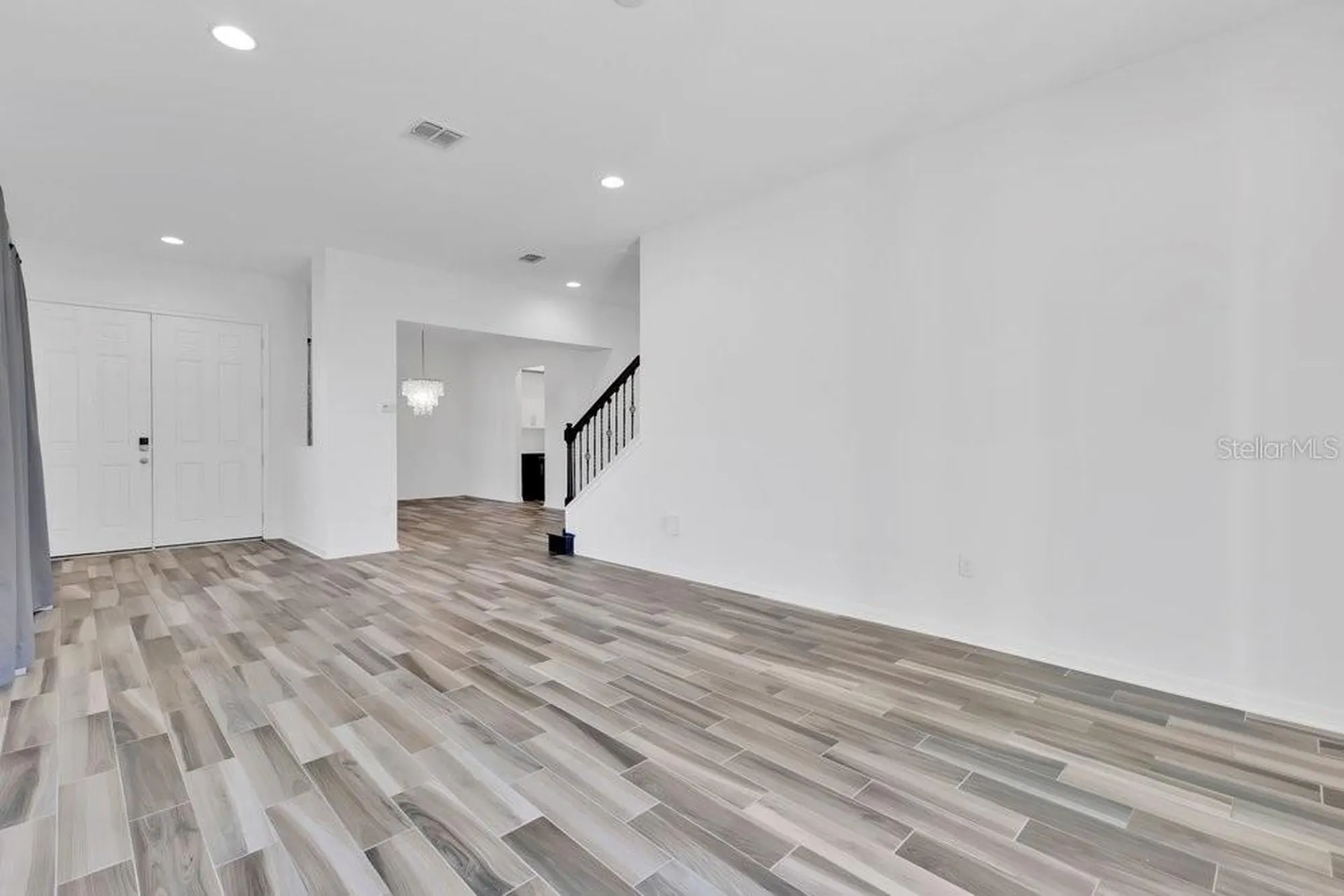 10466 Siddington Drive Orlando FL 32832