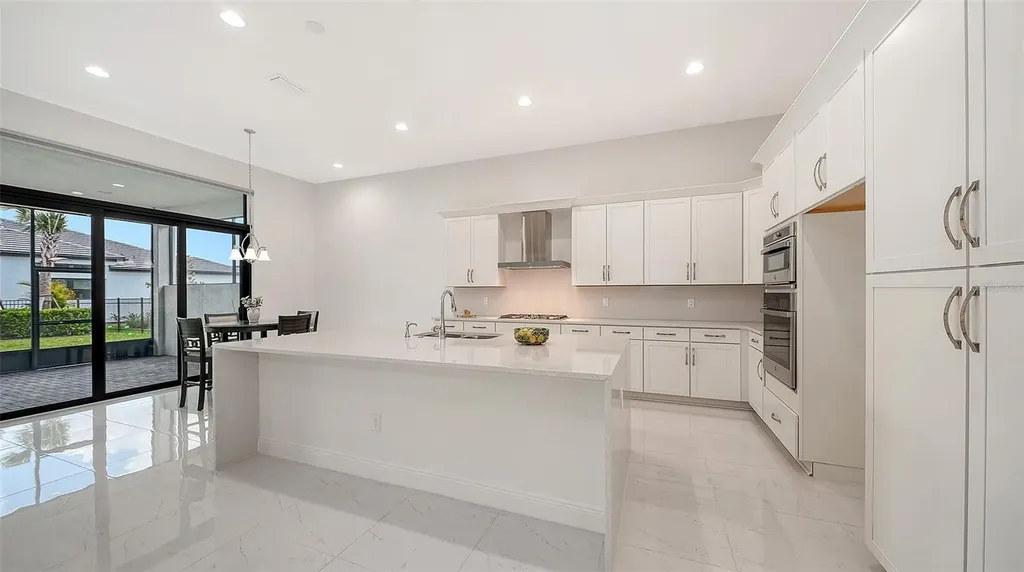 8950 Baroque Terrace Sarasota FL 34240